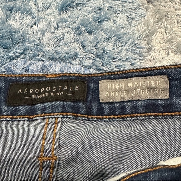 Aeropostale Size 10 Embroidered Jeans - Picture 3 of 7